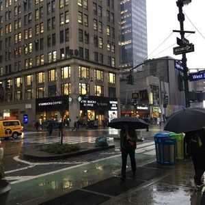 Meet your Posher, Samantha